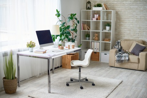 how-to-set-up-a-home-office-after-moving