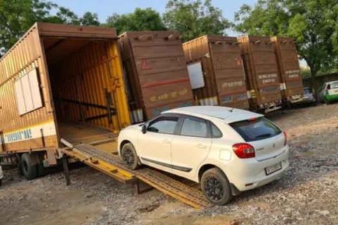 Jindal-packers-and-movers-car-relocation